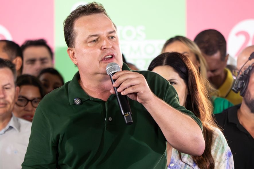 Max nega aliança com União, mas admite: 'Abrimos conversa'