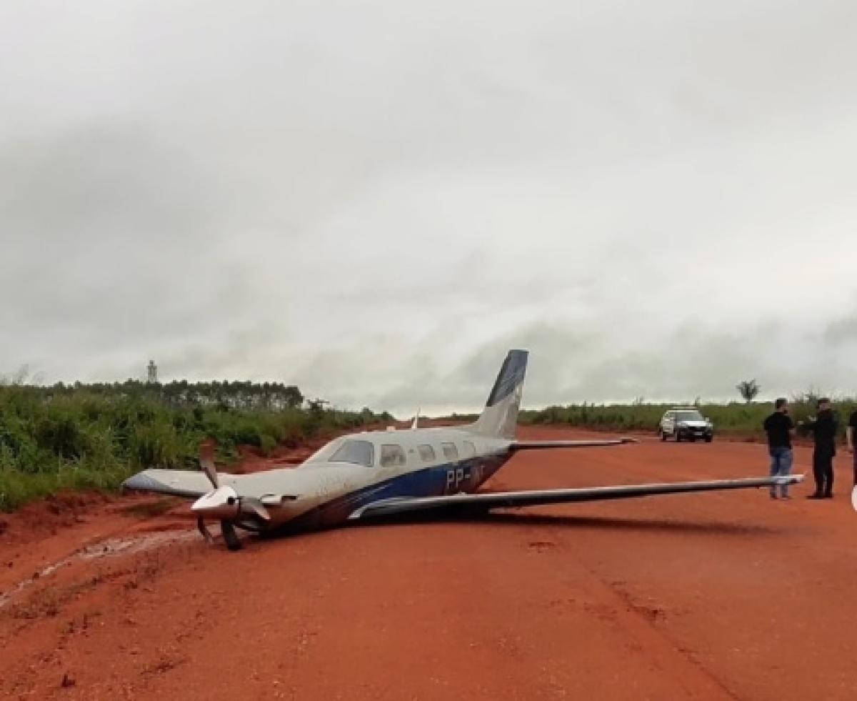 Pane no motor obriga piloto a fazer pouso de barriga em aeroporto do interior de MT