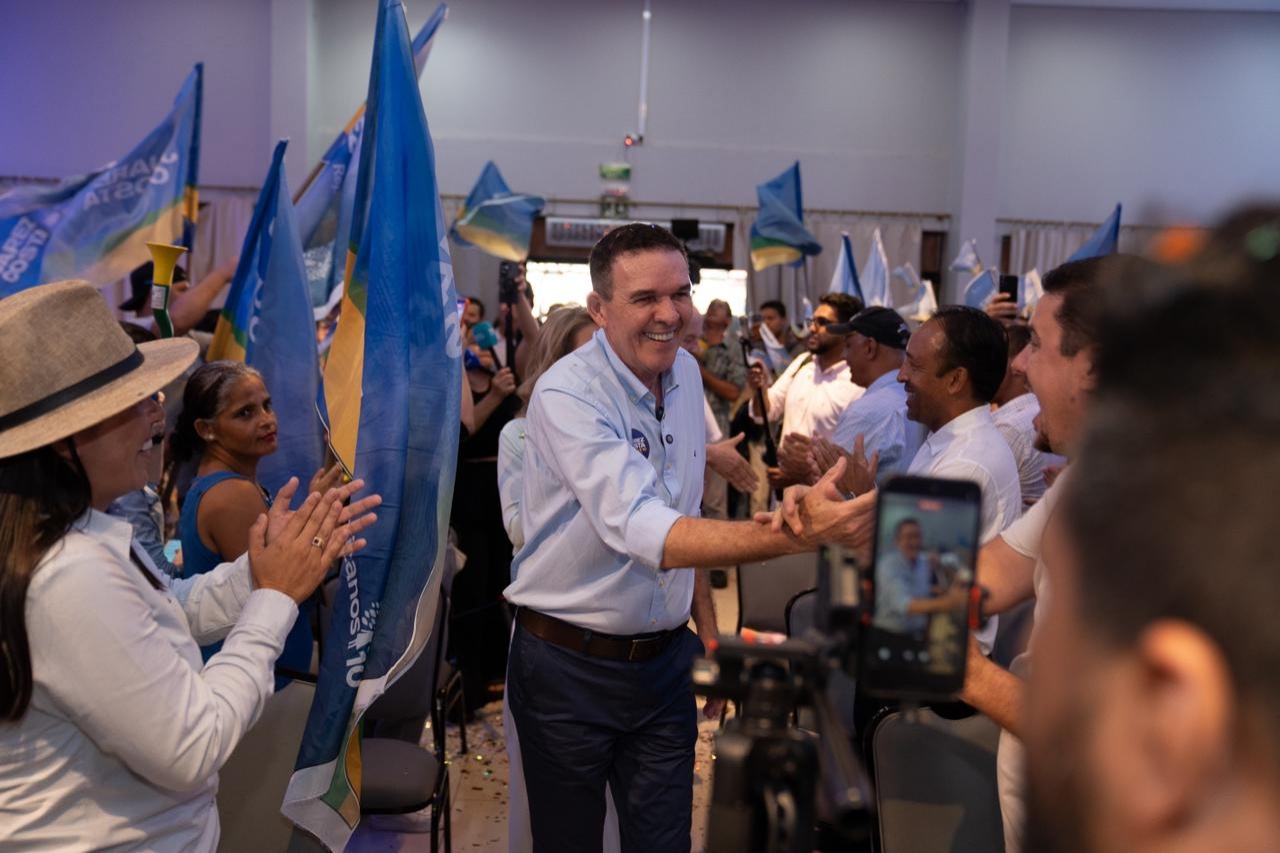Juarez Costa reúne mais de 80 prefeitos e representantes de 102 municípios em ato de filiação ao Republicanos