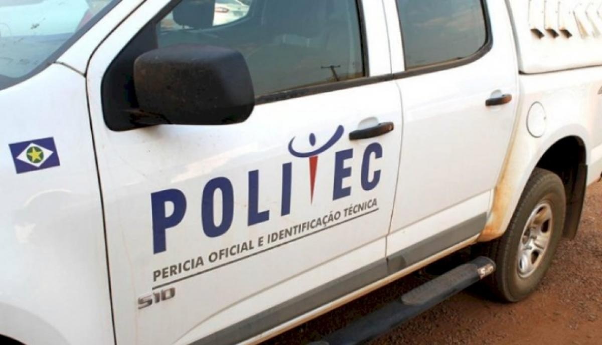 Bebê de 5 meses morre após mamar e dormir com o pai