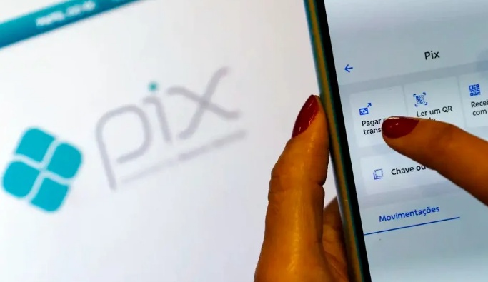 Pix já representa 54,7% das transações financeiras do país, mostra BC
