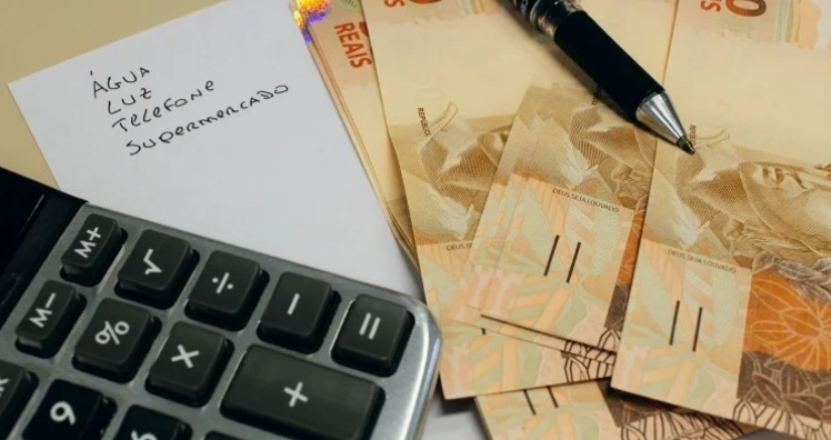 Governo avalia restringir apostas em bets e liberar FGTS em plano para renegociação de dívidas