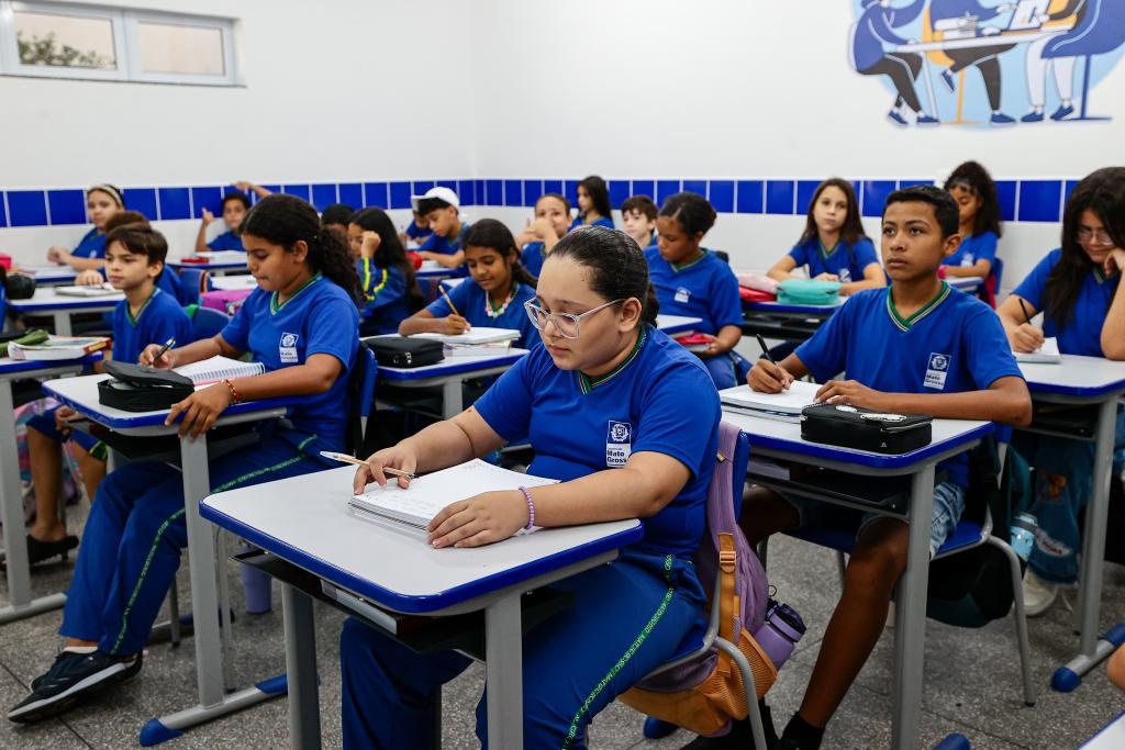 Mais de 320 mil estudantes iniciam avaliação sobre habilidades socioemocionais em MT