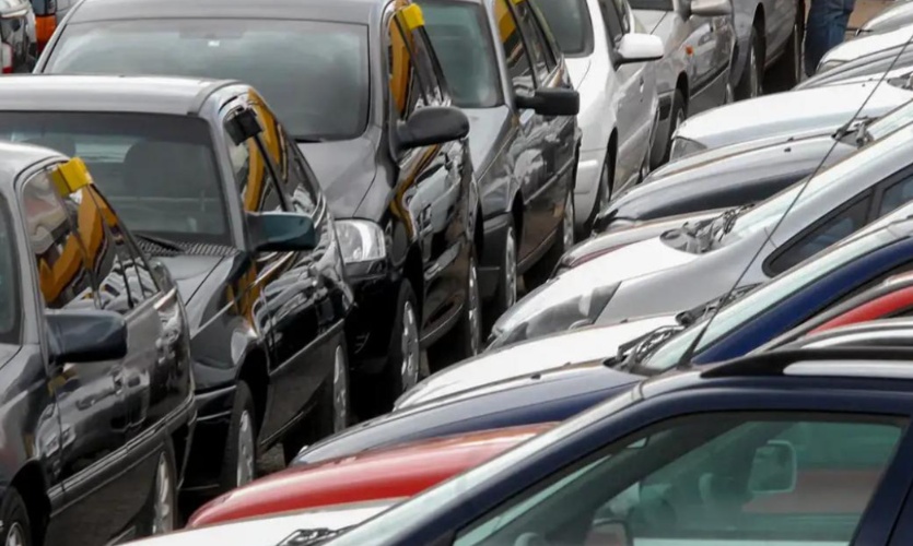 Financiamento de veículos cresce 12,8% no trimestre