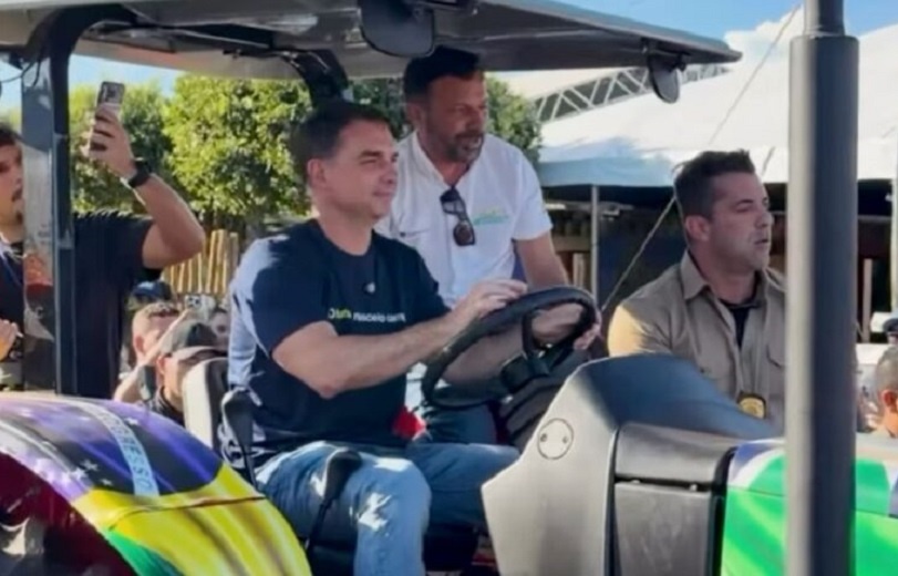 Flávio Bolsonaro diz que não demarcará terras indígenas no MT