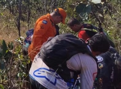 Trilheiro sofre parada cardiorrespiratória durante trilha de moto e resgate dura 4 horas