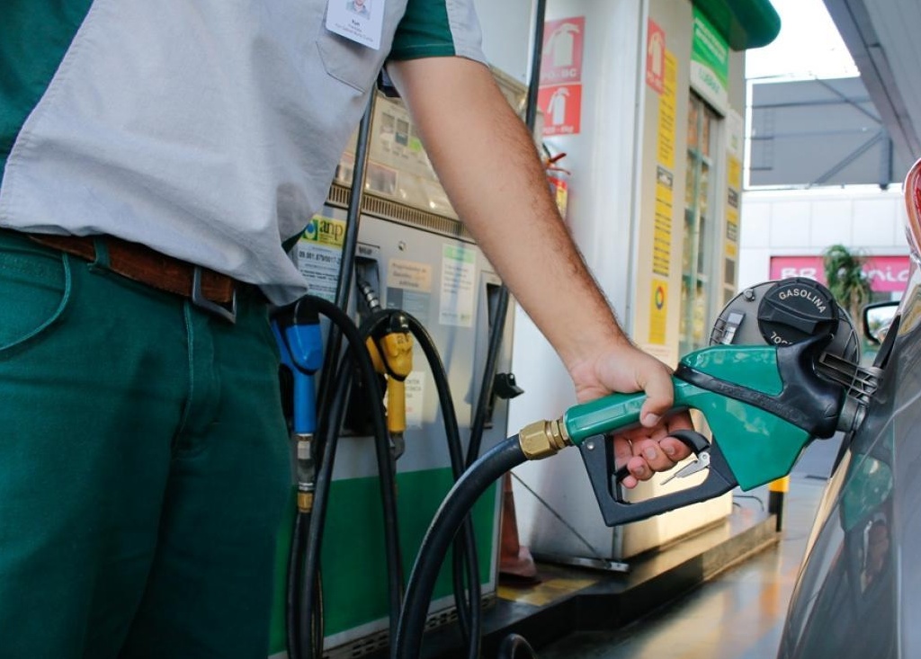 Óleo diesel cai pela 4ª vez em cinco semanas e acumula recuo de 4,5%