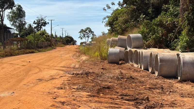 Prefeitura inicia obras na Comunidade Adalgisa como parte do pacote de asfaltamento em 13 regiões