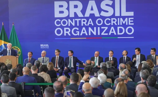 Lula diz que criará Ministério da Segurança após Senado aprovar PEC