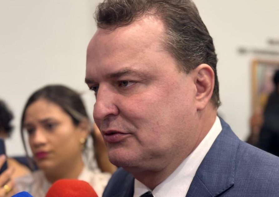 Deputado vê com apreensão fim da 'taxa das blusinhas' e cita risco de desemprego