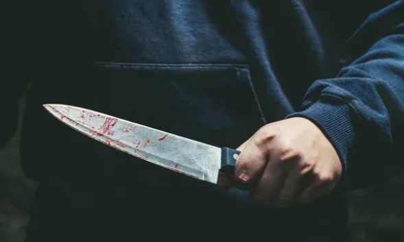 Embriagado, homem tenta matar a esposa e arranca pedaços dos seios dela em MT