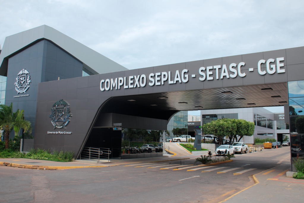 Governo de MT realiza leilão de materiais do VLT em junho