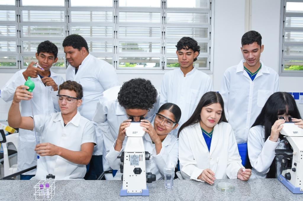 MT atinge meta de 10,1 mil matrículas no ensino técnico integrado