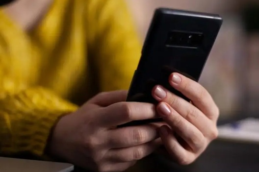 Mulheres serão avisadas se agressor romper distância mínima de 1 km com nova lei em MT