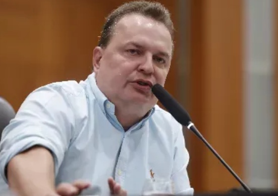 Max Russi pede punição e diz que procurou a polícia para denunciar autores de ataques virtuais