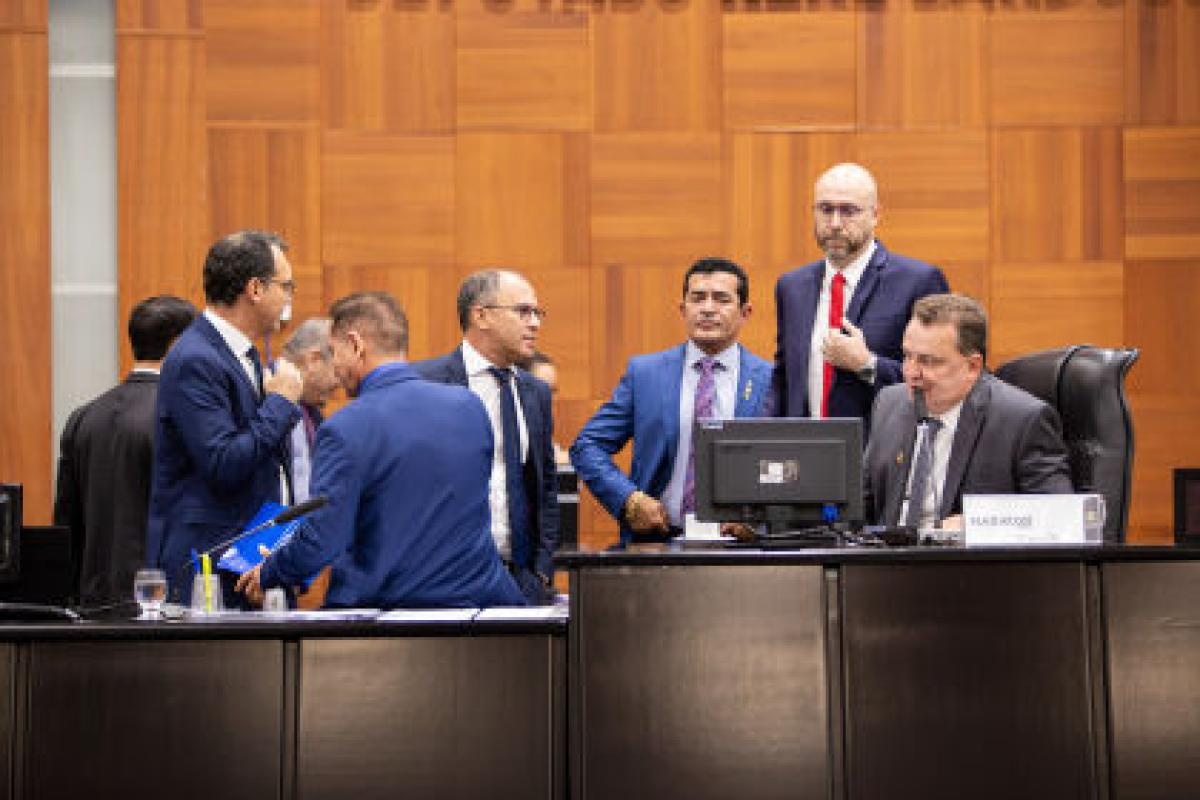 Presidente da AL vai recorrer contra decisão que derrubou voto secreto