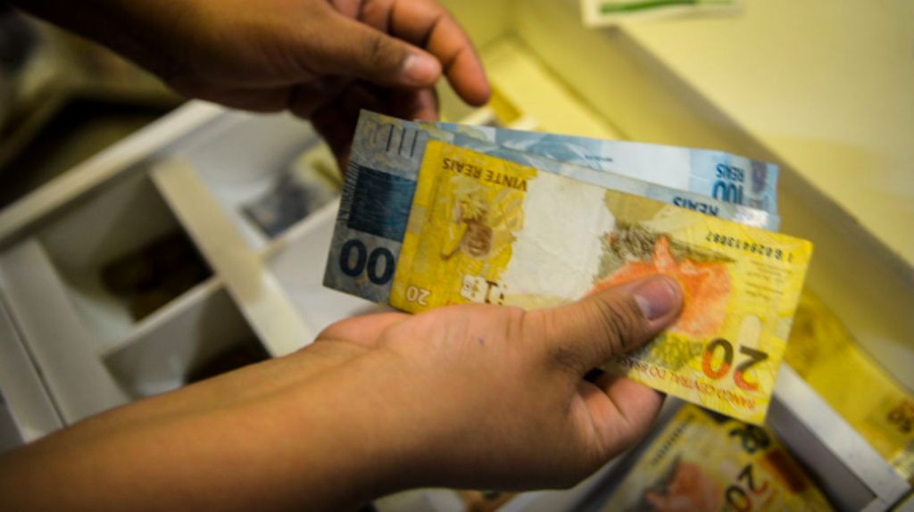 Novo Desenrola renegocia quase R$ 12 bilhões em dívidas
