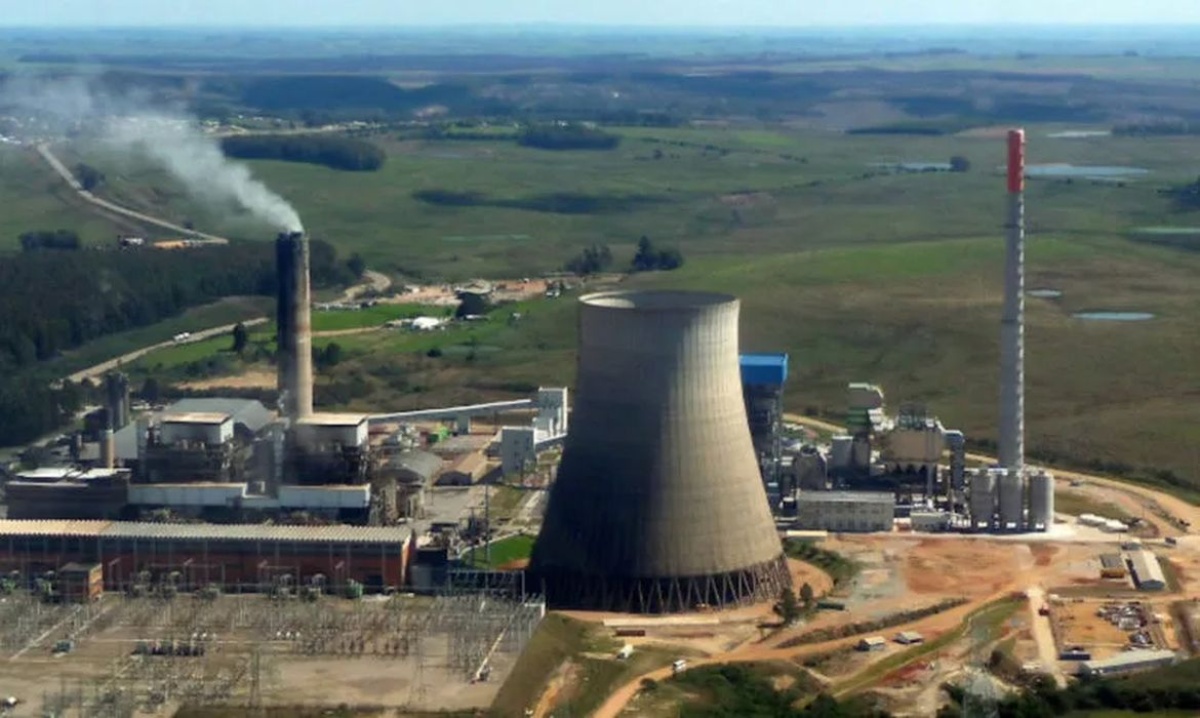Estudo global vê contradição em política de carvão mineral e novas usinas no Brasil