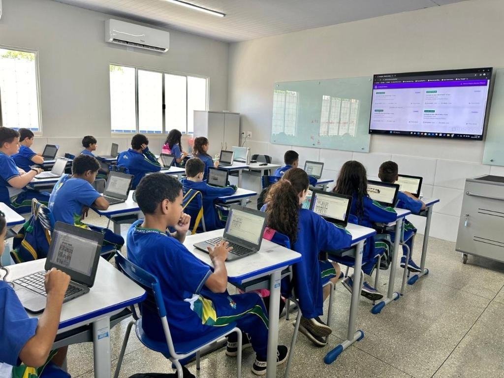 Seduc convoca estudantes após resultado final de formação de pilotos