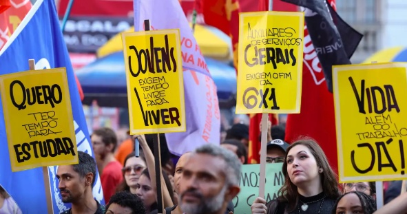 Acordo prevê regra de transição de 60 dias para fim da escala 6x1