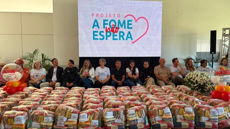 Projeto A Fome Não Espera entrega 250 cestas básicas para famílias atendidas pelos CRAS Boa Esperança e Palmeiras