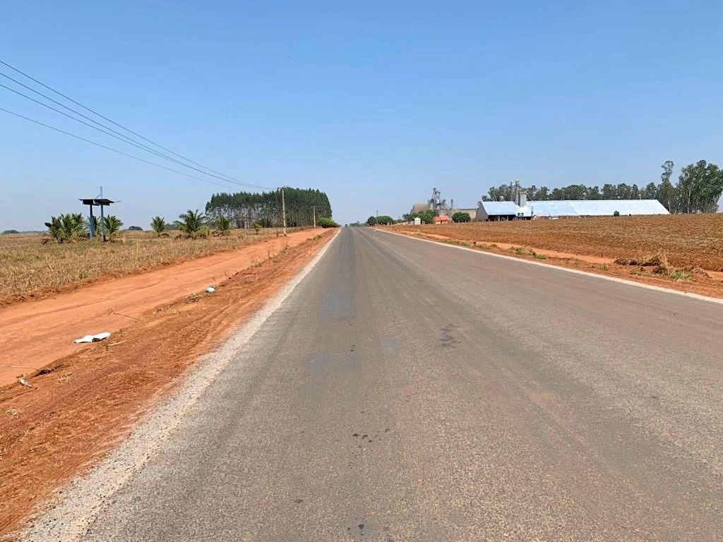 Sinfra assina ordem de serviço para retomada de obras na MT-208/419