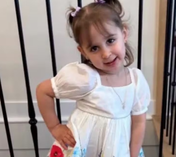Menina de 3 anos morre após pula-pula inflável decolar durante tempestade
