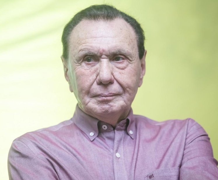 Ex-governador Carlos Bezerra está na UTI em hospital de São Paulo