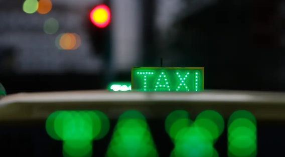 Motoristas de apps e taxistas já podem pedir financiamento