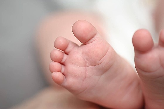 Após mais de 20 anos, mãe investigada pela morte da própria bebê é presa em Cuiabá