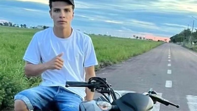 Batida entre moto e caminhão mata jovem de 18 anos em Sinop