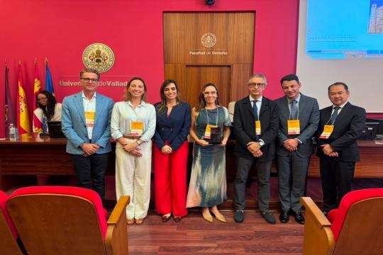 Servidores do TCE-MT ganham prêmio na Espanha com estudo sobre norma antidesmatamento e agronegócio