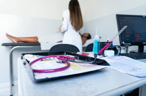 Edital abre 84 vagas para provimento de médicos especialistas no Mato Grosso