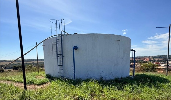 Com reservatório de água em estado crítico, cidade decreta emergência