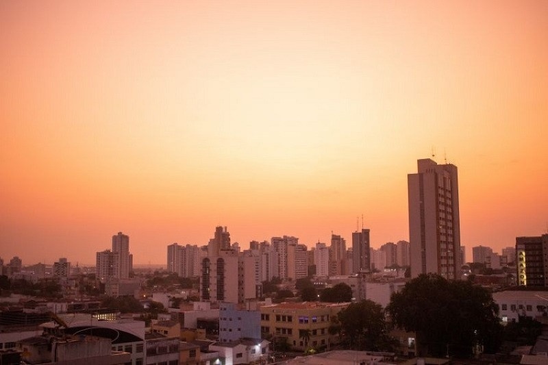 Cuiabá registra a menor umidade do Brasil com índice crítico de apenas 15%