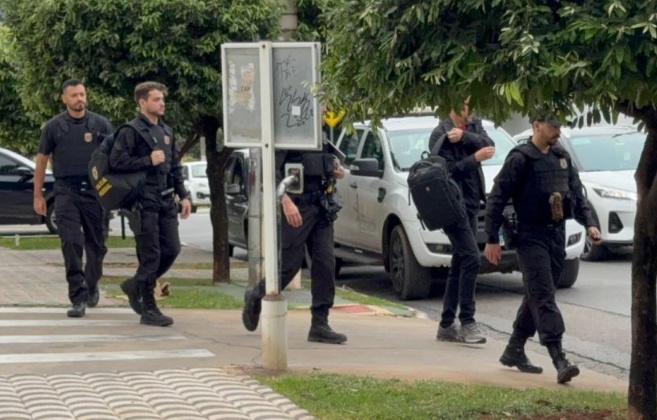 PF cumpre mandados em Cuiabá contra investigados por mineração ilegal