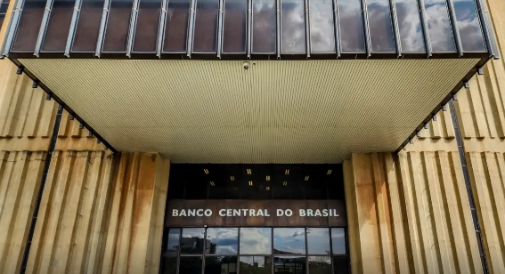Em nova redução, Copom baixa taxa Selic para 14% ao ano